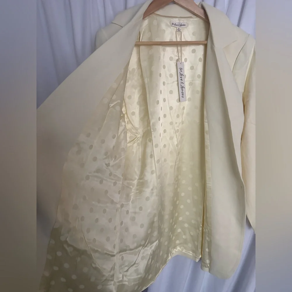 For Love & Lemons NWT “Courtney” Yellow Boyfriend Blazer Sz M - Picture 4 of 6